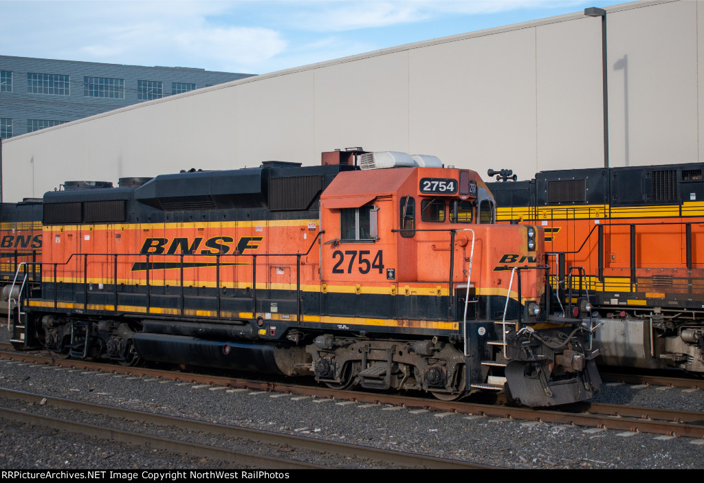 BNSF 2754
